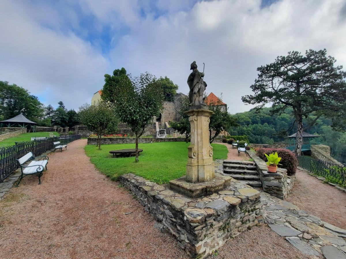 Penzion Hradu Svojanov Svojanov  Экстерьер фото